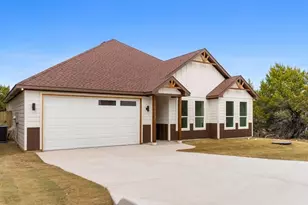 2518 Houston Dr, Granbury, TX 76048 - Photo 1