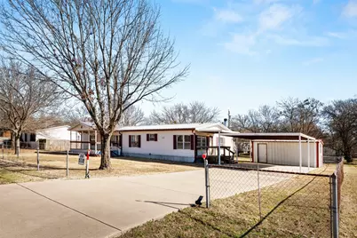 206 Trailwind Street, Gun Barrel City, TX 75156 - Photo 1