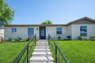 642 Botany Bay Dr, Dallas, TX 75211 - Photo 1