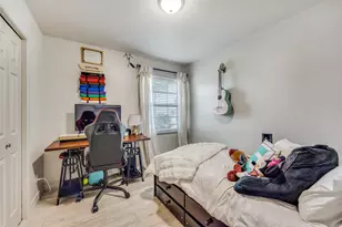 8535 Strathmore Dr, Dallas, TX 75238 - Photo 12