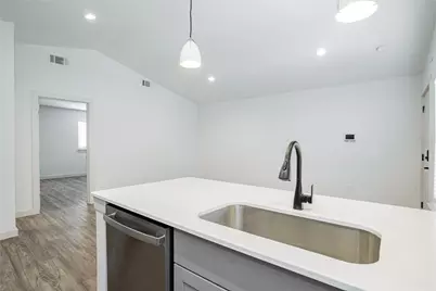 523 N Ewing Avenue #106, Dallas, TX 75203 - Photo 10