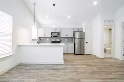 523 N Ewing Avenue #106, Dallas, TX 75203 - Photo 2