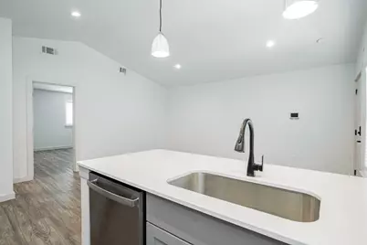 523 N Ewing Avenue #208, Dallas, TX 75203 - Photo 4