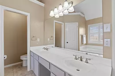 807 Birch Circle, Van Alstyne, TX 75495 - Photo 16