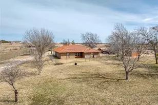 1290 Sweet Springs Rd, Weatherford, TX 76088 - Photo 24