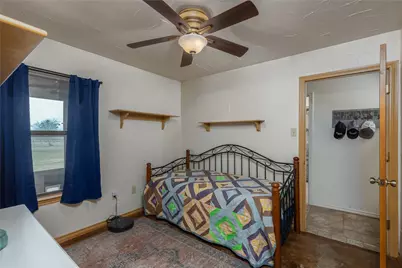 1290 Sweet Springs Road, Weatherford, TX 76088 - Photo 16