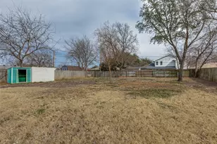 7436 Timberhill Dr, North Richland Hills, TX 76182 - Photo 24