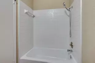 7436 Timberhill Dr, North Richland Hills, TX 76182 - Photo 18