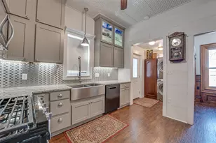 2410 Park St, Greenville, TX 75401 - Photo 6