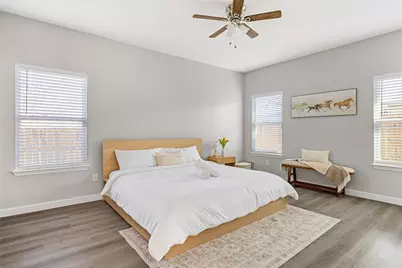 3906 Hancock Street, Dallas, TX 75210 - Photo 10