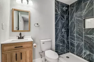 113 Brook Hollow Dr, DeSoto, TX 75115 - Photo 14