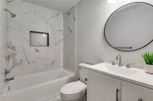 113 Brook Hollow Dr, DeSoto, TX 75115 - Photo 16