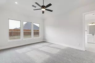 520 Winchester Wy, Waxahachie, TX 75165 - Photo 18