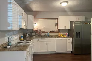 1205 E Henderson St, Cleburne, TX 76031 - Photo 4