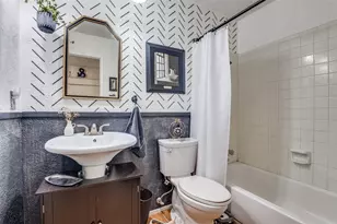 7430 Cloverglen Dr, Dallas, TX 75249 - Photo 18