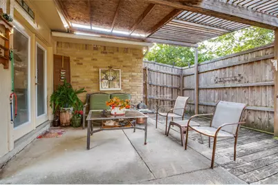 7430 Cloverglen Drive, Dallas, TX 75249 - Photo 24