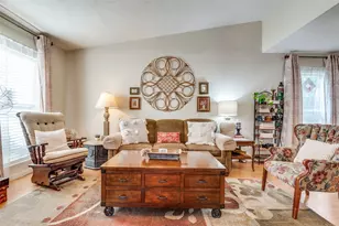 7430 Cloverglen Dr, Dallas, TX 75249 - Photo 6