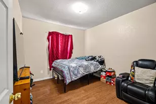 5645 Shadydell Dr, Fort Worth, TX 76135 - Photo 14