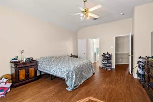 5645 Shadydell Dr, Fort Worth, TX 76135 - Photo 18