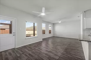 5456 Red Fern Ln, Fort Worth, TX 76179 - Photo 10