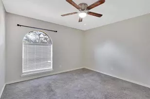 330 Nettle Dr, Garland, TX 75043 - Photo 8