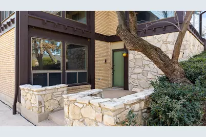 3808 Cabeza De Vaca Circle, Irving, TX 75062 - Photo 32