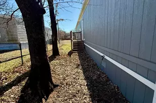 1413 Dawn Dr N, Azle, TX 76020 - Photo 26