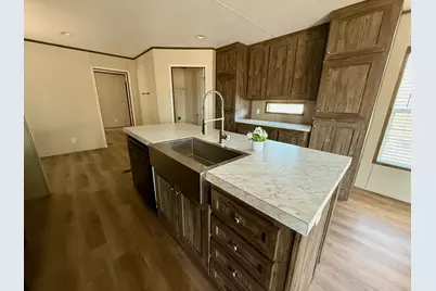 1413 Dawn Drive N, Pelican Bay, TX 76020 - Photo 10