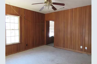 916 Ward, Marlin, TX 76661 - Photo 2