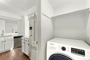 9524 Military Pkwy, Dallas, TX 75227 - Photo 12