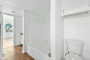 9524 Military Pkwy, Dallas, TX 75227 - Photo 14