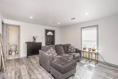 313 Fair Avenue, Gainesville, TX 76240 - Photo 10