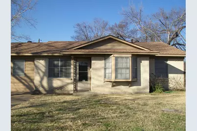 817 Miranda Drive, Mesquite, TX 75149 - Photo 1