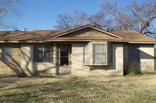 817 Miranda Dr, Mesquite, TX 75149 - Photo 1