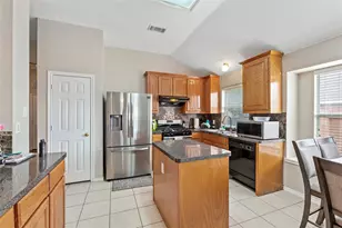 5600 Buckskin Dr, The Colony, TX 75056 - Photo 8