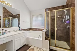 5600 Buckskin Dr, The Colony, TX 75056 - Photo 12