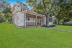 142 Peninsula Point Terrace, Mabank, TX 75156 - Photo 4