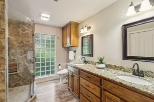 142 Peninsula Point Terrace, Mabank, TX 75156 - Photo 12