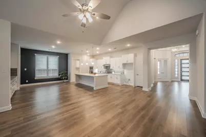 1000 Goldenrod Drive, Crowley, TX 76036 - Photo 10