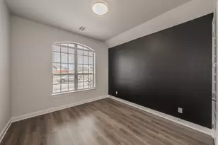 1000 Goldenrod Dr, Crowley, TX 76036 - Photo 26