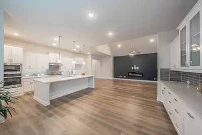 1000 Goldenrod Drive, Crowley, TX 76036 - Photo 14