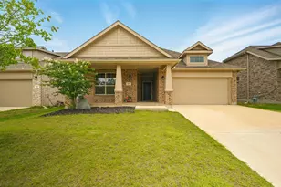 524 Bighorn Pass, Denton, TX 76210 - Photo 2