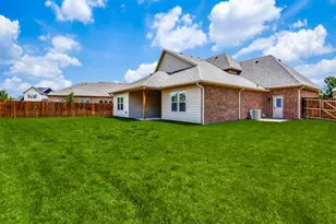 504 Ellis Place Dr, Greenville, TX 75402 - Photo 20