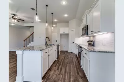 504 Ellis Place Drive, Greenville, TX 75402 - Photo 6