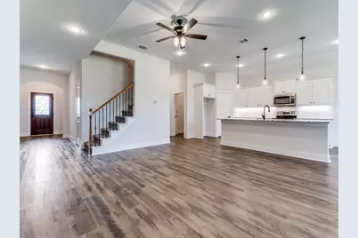 504 Ellis Place Drive, Greenville, TX 75402 - Photo 4