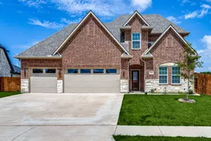 504 Ellis Place Dr, Greenville, TX 75402 - Photo 1