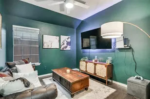 2301 Trickling Creek Dr, Garland, TX 75041 - Photo 4