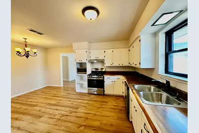 1210 E Jefferson Street, Van Alstyne, TX 75495 - Photo 4