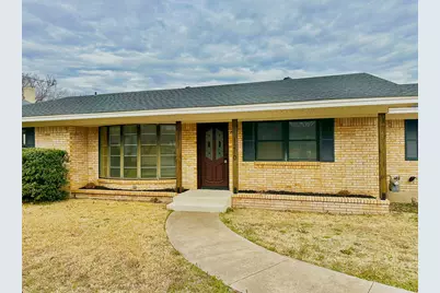 1210 E Jefferson Street, Van Alstyne, TX 75495 - Photo 2