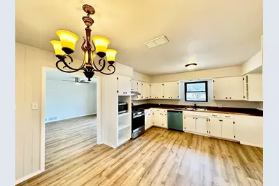 1210 E Jefferson Street, Van Alstyne, TX 75495 - Photo 6